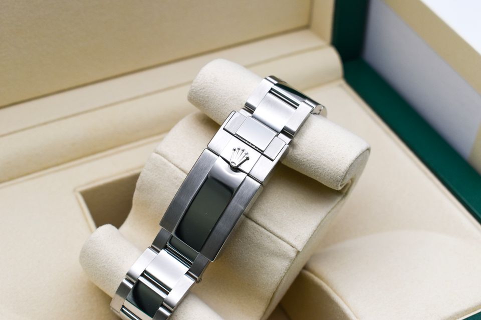Rolex Daytona 126500 LN Image 3